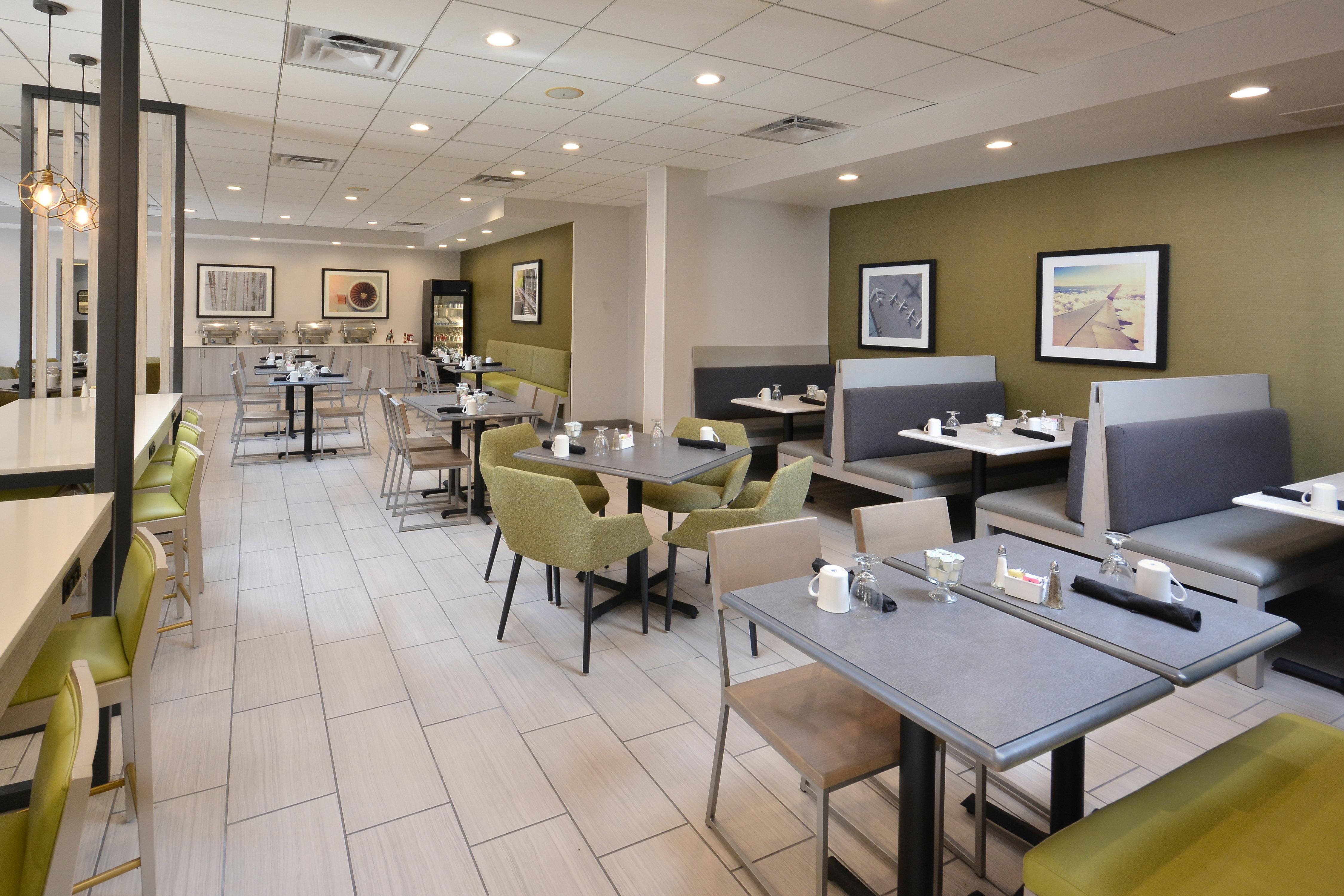 Holiday Inn Raleigh Durham Airport By Ihg Морисвил Екстериор снимка
