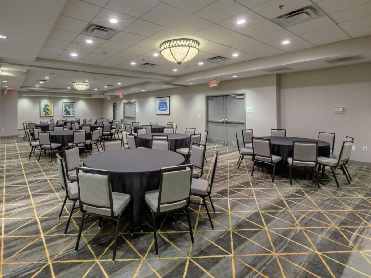 Holiday Inn Raleigh Durham Airport By Ihg Морисвил Екстериор снимка