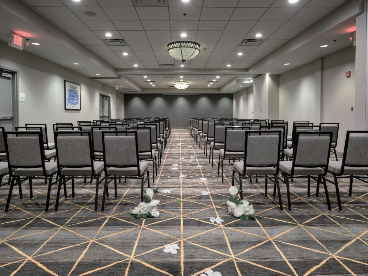 Holiday Inn Raleigh Durham Airport By Ihg Морисвил Екстериор снимка